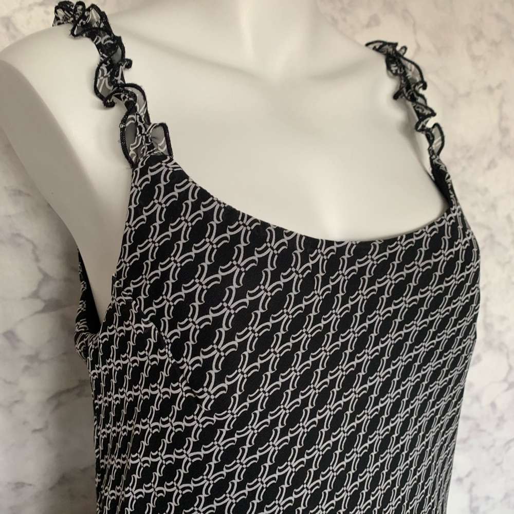 IVY Black White No Sleeve Ruffle Midi Dress - Picture 3 of 6